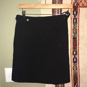 Black skirt with buttons